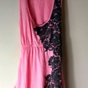 Weavers M Pink Black Lace Tank Top
